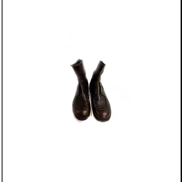 Like New Rare & Unique Men\'s Italian High End Leather Ankle Boots, Made in Italy Like New Rare & Unique Men main image 2